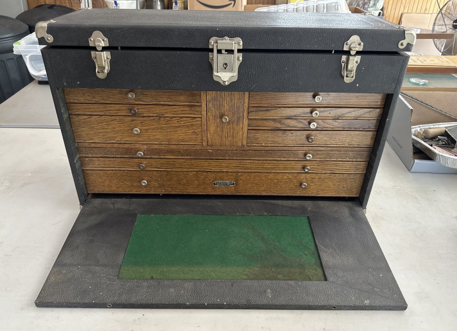 Property photo 226 - TIMED ONLINE ONLY PERSONAL PROPERTY AUCTION IN ALLEN COUNTY, INDIANA