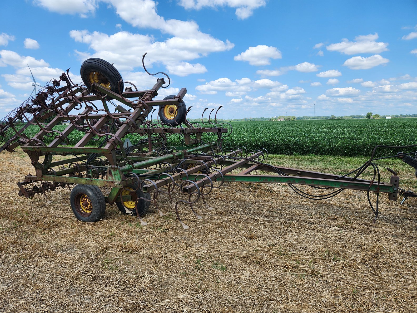 Property photo 12 - FARM EQUIPMENT AUCTION IN PAULDING COUNTY, OHIO