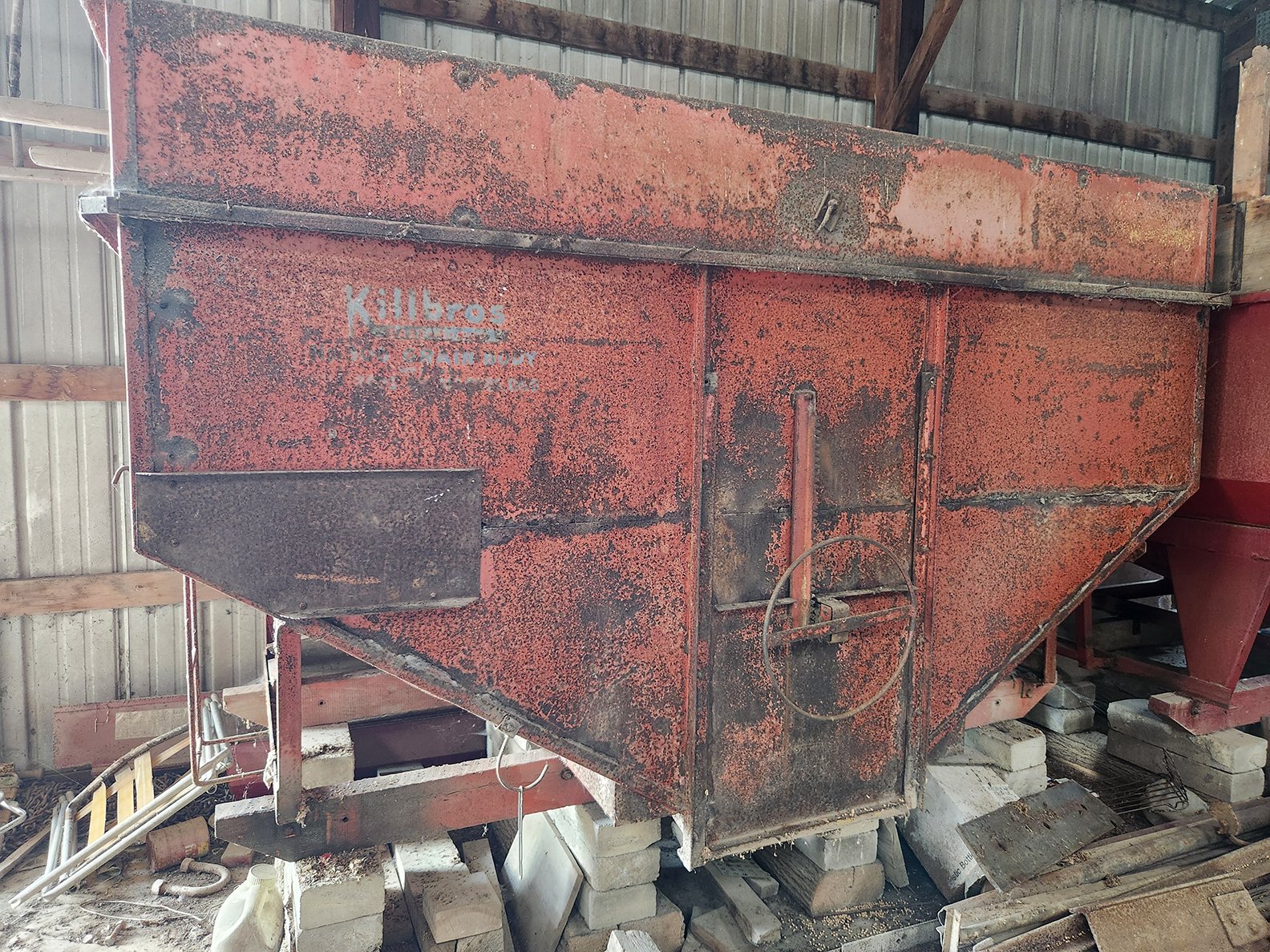 Property photo 6 - FARM EQUIPMENT AUCTION IN PAULDING COUNTY, OHIO