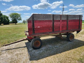 Property photo 4 - FARM EQUIPMENT AUCTION IN PAULDING COUNTY, OHIO
