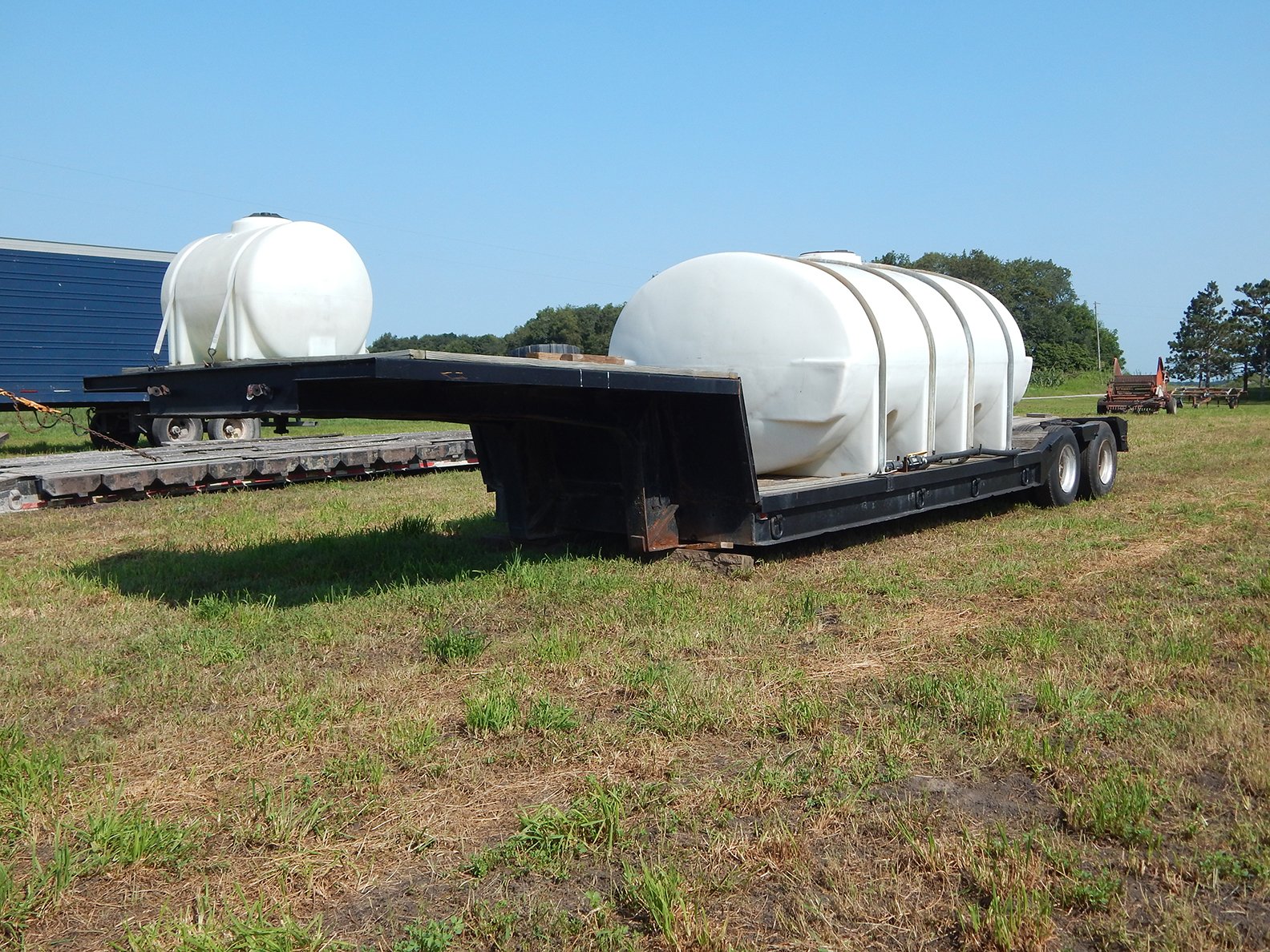 Property photo 51 - FARM EQUIPMENT AUCTION IN PULASKI COUNTY, INDIANA