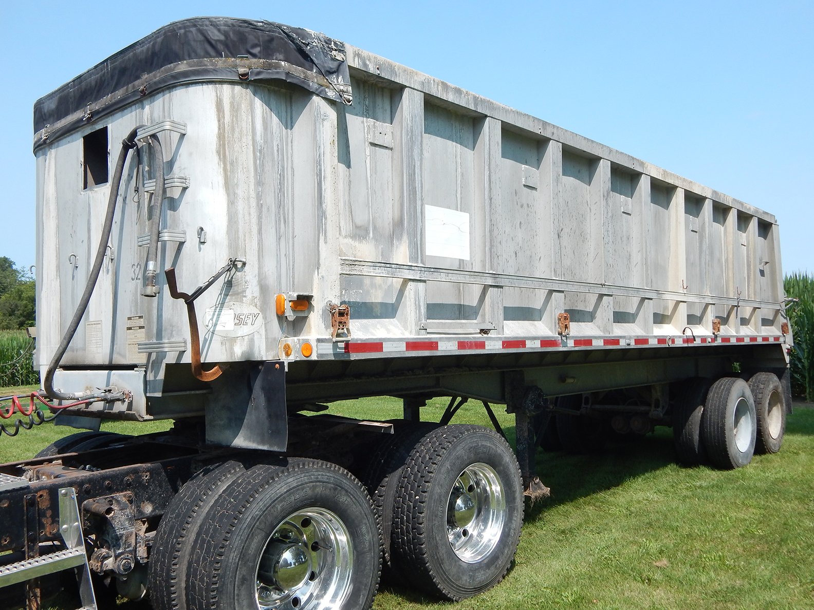Property photo 9 - FARM EQUIPMENT AUCTION IN PULASKI COUNTY, INDIANA