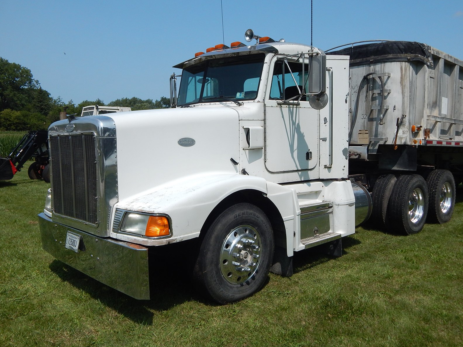 Property photo 11 - FARM EQUIPMENT AUCTION IN PULASKI COUNTY, INDIANA