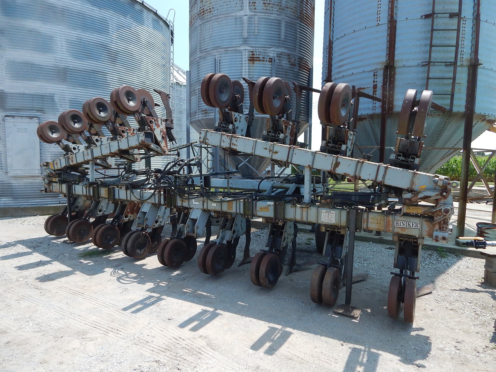 Property photo 21 - FARM EQUIPMENT AUCTION IN PULASKI COUNTY, INDIANA