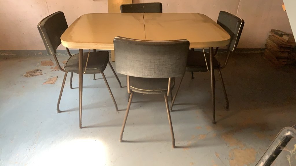 Property photo 115 - TIMED ONLINE ONLY PERSONAL PROPERTY AUCTION IN ALLEN COUNTY, INDIANA