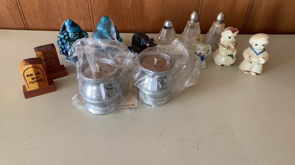 Property photo 158 - TIMED ONLINE ONLY PERSONAL PROPERTY AUCTION IN ALLEN COUNTY, INDIANA