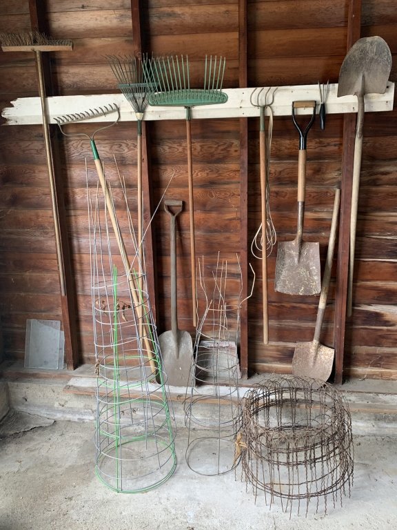 Property photo 181 - TIMED ONLINE ONLY PERSONAL PROPERTY AUCTION IN ALLEN COUNTY, INDIANA