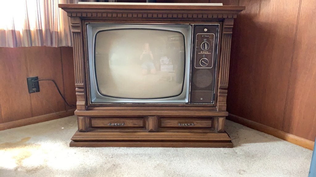 Property photo 219 - TIMED ONLINE ONLY PERSONAL PROPERTY AUCTION IN ALLEN COUNTY, INDIANA