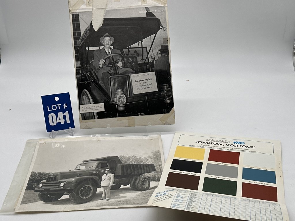 Property photo 12 - IH, JD Tractors, Classic Model Cars & Collectibles - TIMED ONLINE ONLY PERSONAL PROPERTY IN ALLEN COUNTY, INDIANA