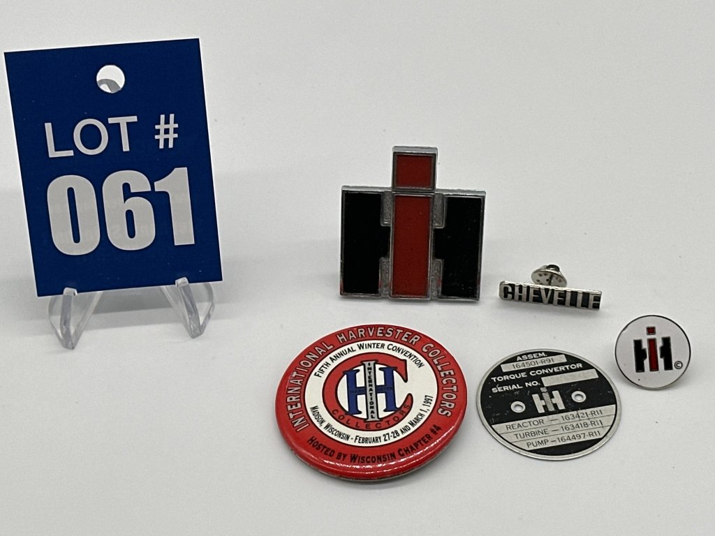 Property photo 37 - IH, JD Tractors, Classic Model Cars & Collectibles - TIMED ONLINE ONLY PERSONAL PROPERTY IN ALLEN COUNTY, INDIANA