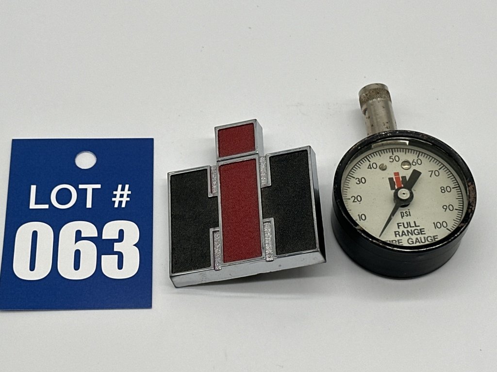 Property photo 35 - IH, JD Tractors, Classic Model Cars & Collectibles - TIMED ONLINE ONLY PERSONAL PROPERTY IN ALLEN COUNTY, INDIANA