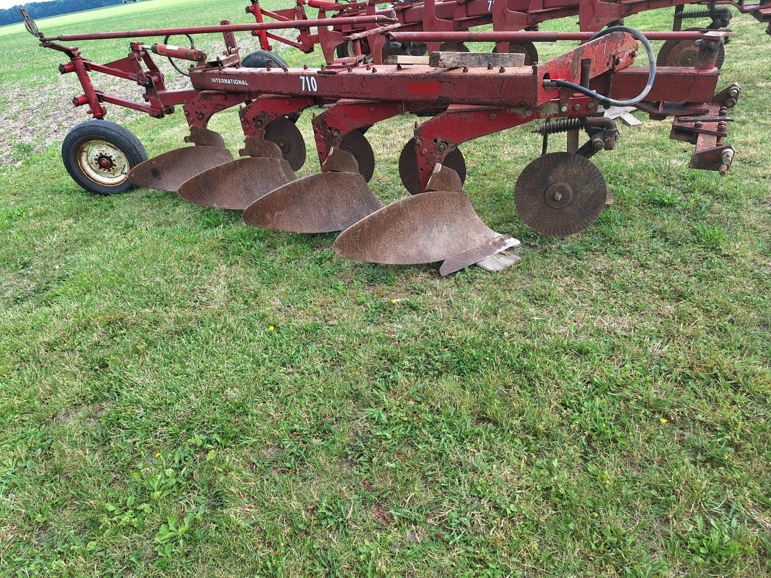 Property photo 32 - FARM EQUIPMENT AUCTION IN ALLEN COUNTY, INDIANA