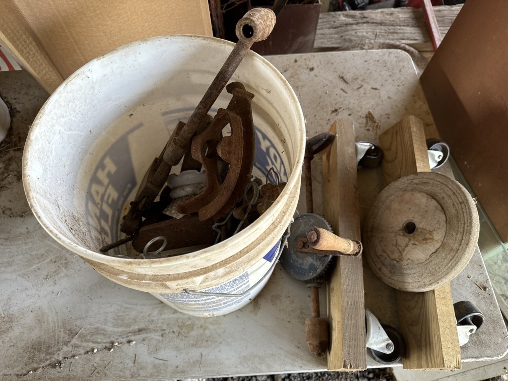 Property photo 25 - TIMED ONLINE ONLY PERSONAL PROPERTY AUCTION IN VAN WERT COUNTY, OHIO