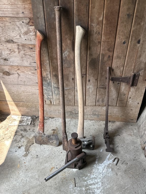 Property photo 181 - TIMED ONLINE ONLY PERSONAL PROPERTY AUCTION IN VAN WERT COUNTY, OHIO