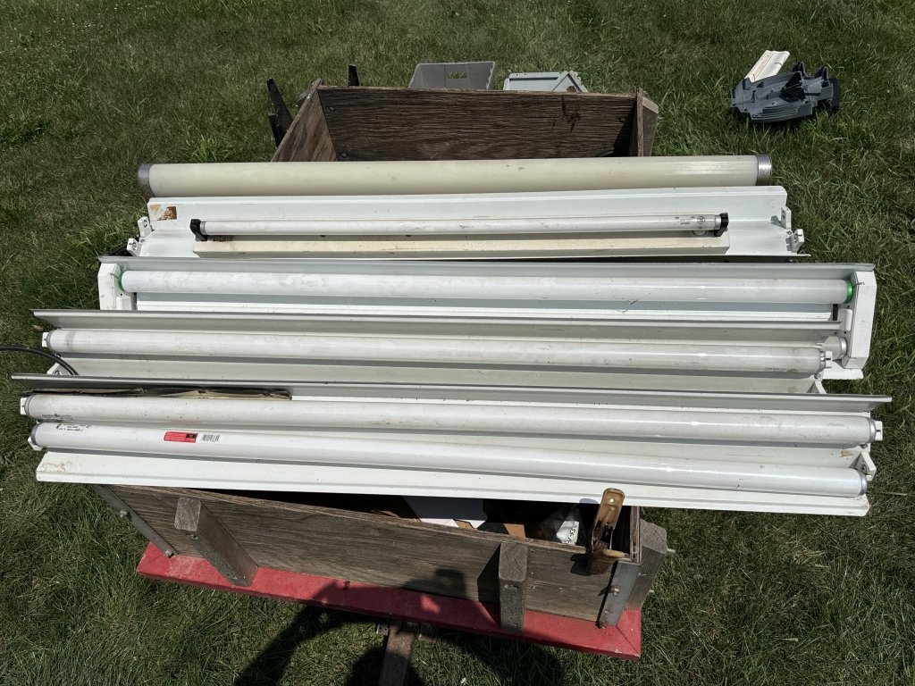 Property photo 190 - TIMED ONLINE ONLY PERSONAL PROPERTY AUCTION IN VAN WERT COUNTY, OHIO