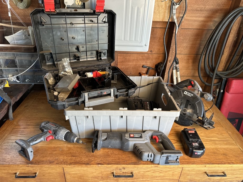 Property photo 195 - TIMED ONLINE ONLY PERSONAL PROPERTY AUCTION IN VAN WERT COUNTY, OHIO