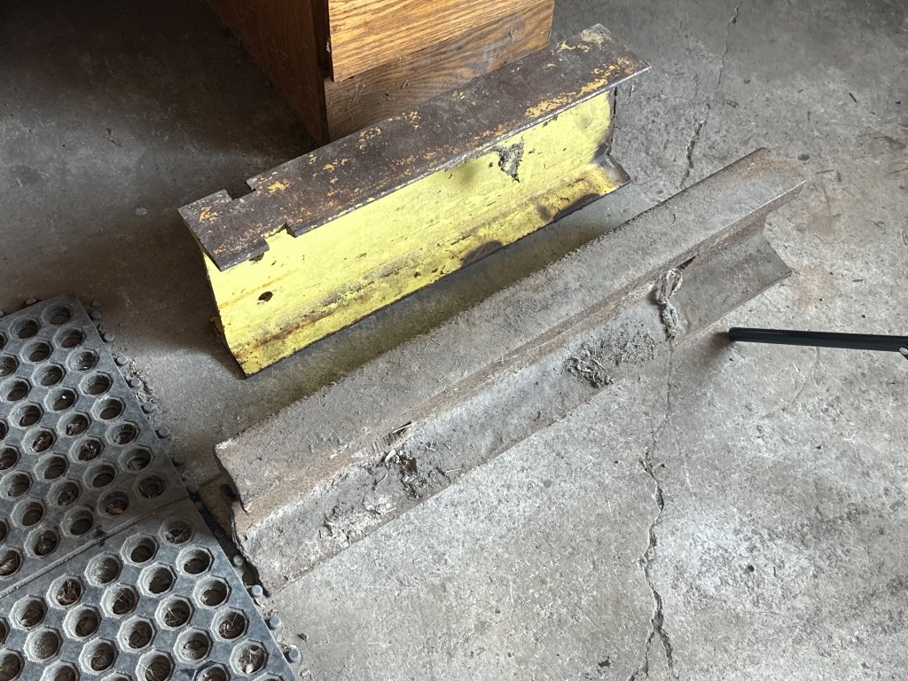 Property photo 215 - TIMED ONLINE ONLY PERSONAL PROPERTY AUCTION IN VAN WERT COUNTY, OHIO