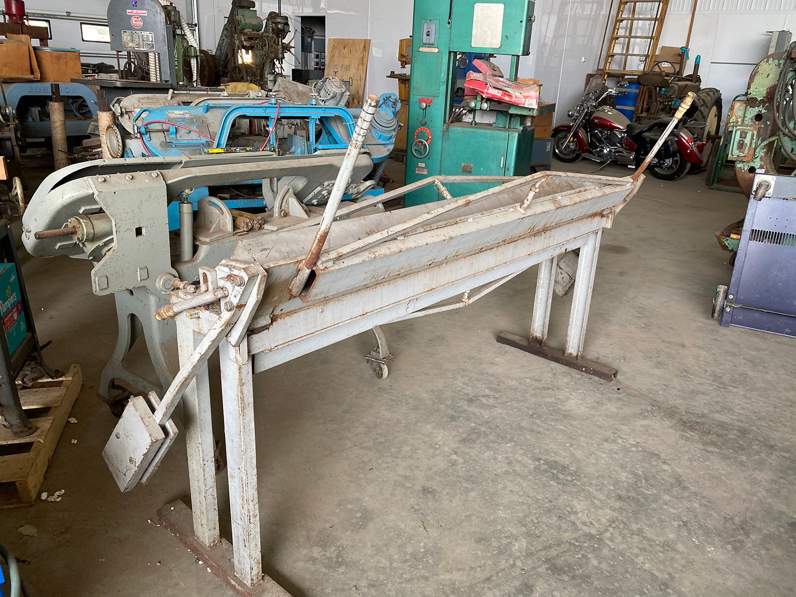 Property photo 9 - ROD BORGERT ESTATE FARM EQUIPMENT AUCTION IN ST. JOSEPH COUNTY, MICHIGAN