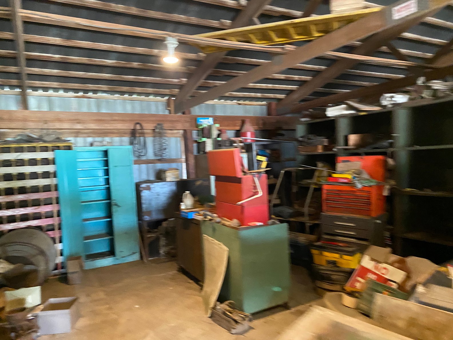 Property photo 11 - ROD BORGERT ESTATE FARM EQUIPMENT AUCTION IN ST. JOSEPH COUNTY, MICHIGAN