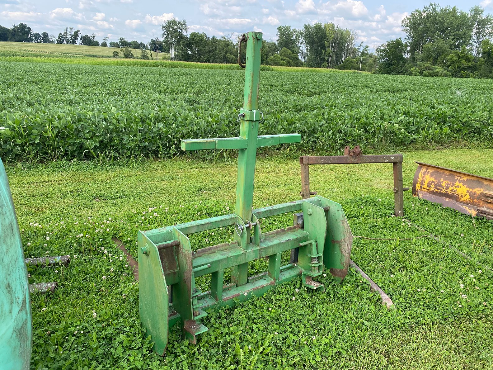 Property photo 17 - ROD BORGERT ESTATE FARM EQUIPMENT AUCTION IN ST. JOSEPH COUNTY, MICHIGAN