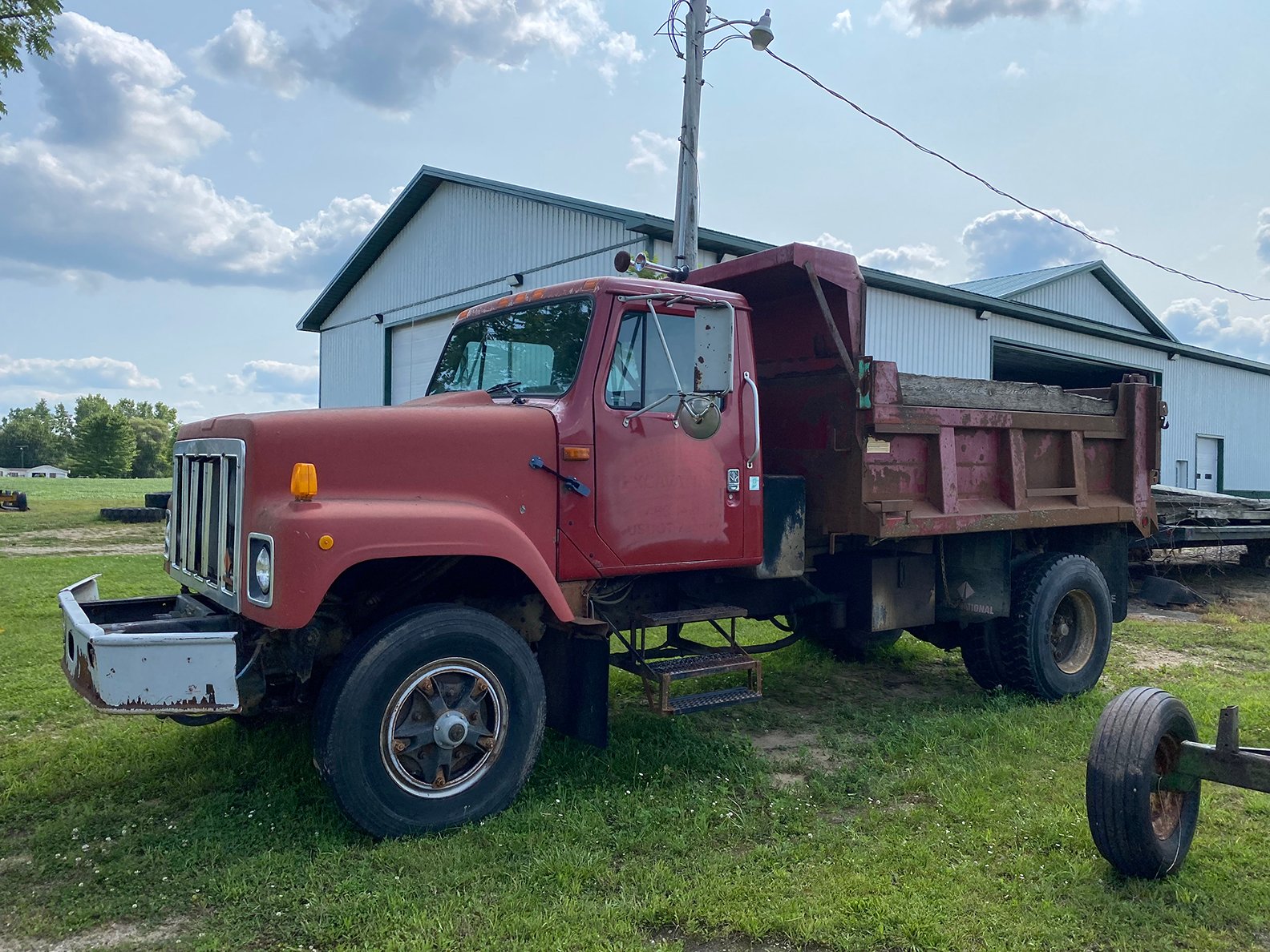 Property photo 44 - ROD BORGERT ESTATE FARM EQUIPMENT AUCTION IN ST. JOSEPH COUNTY, MICHIGAN