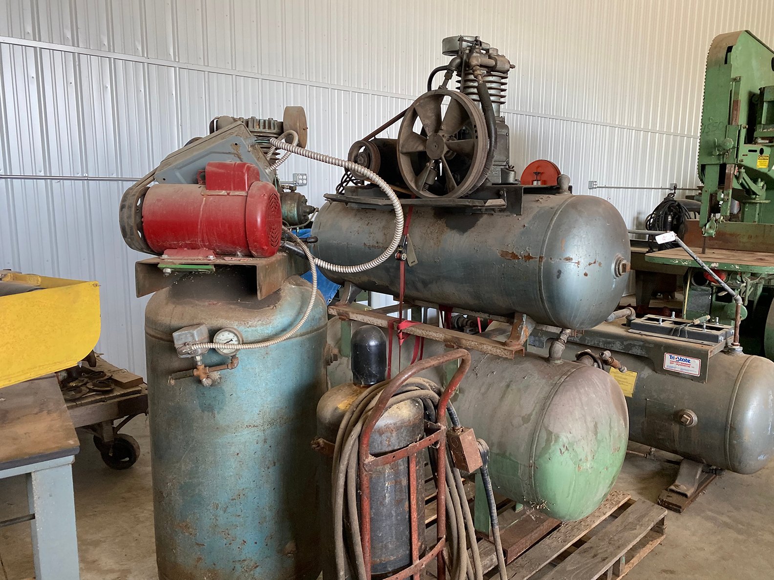 Property photo 45 - ROD BORGERT ESTATE FARM EQUIPMENT AUCTION IN ST. JOSEPH COUNTY, MICHIGAN