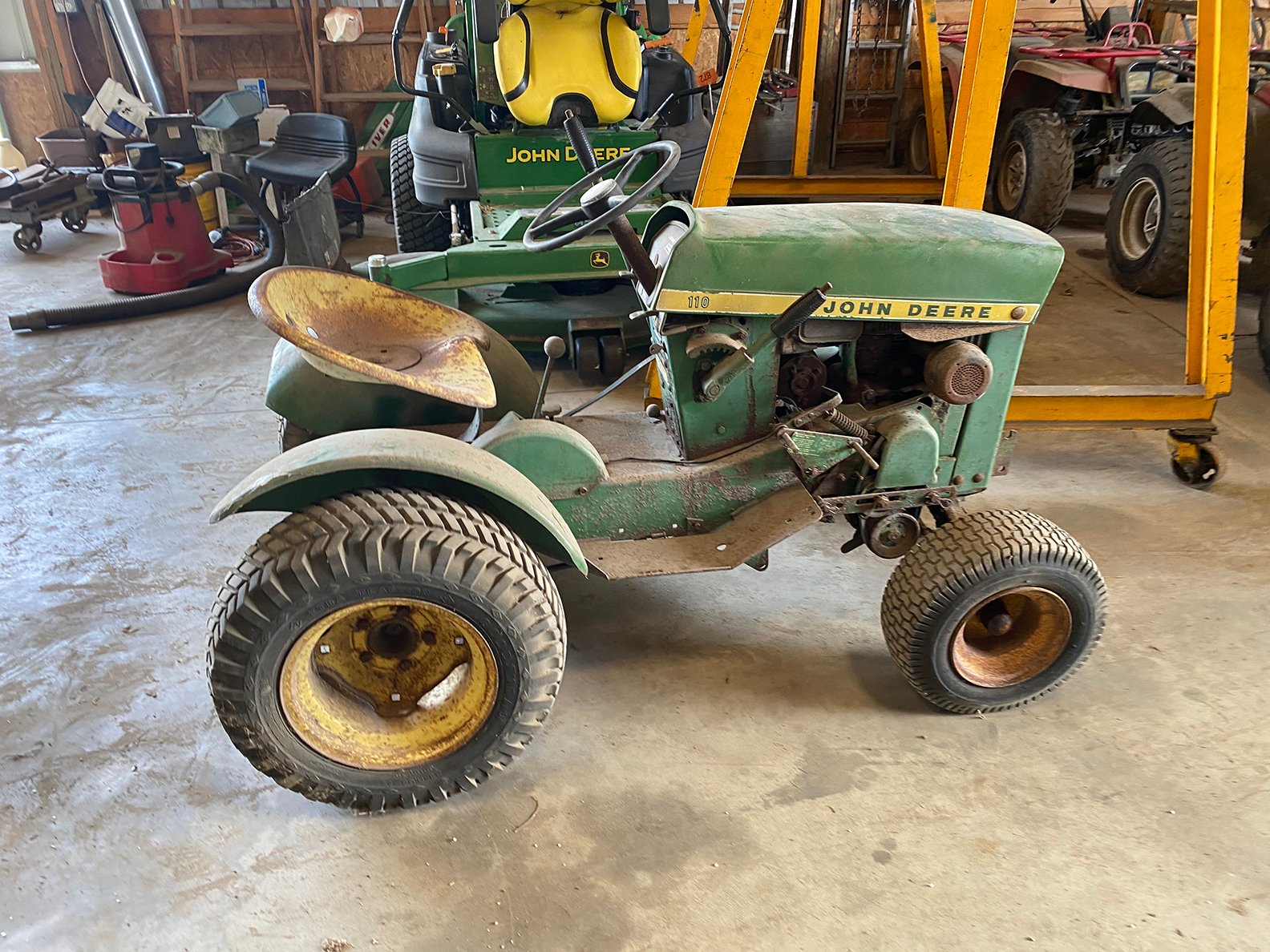 Property photo 69 - ROD BORGERT ESTATE FARM EQUIPMENT AUCTION IN ST. JOSEPH COUNTY, MICHIGAN