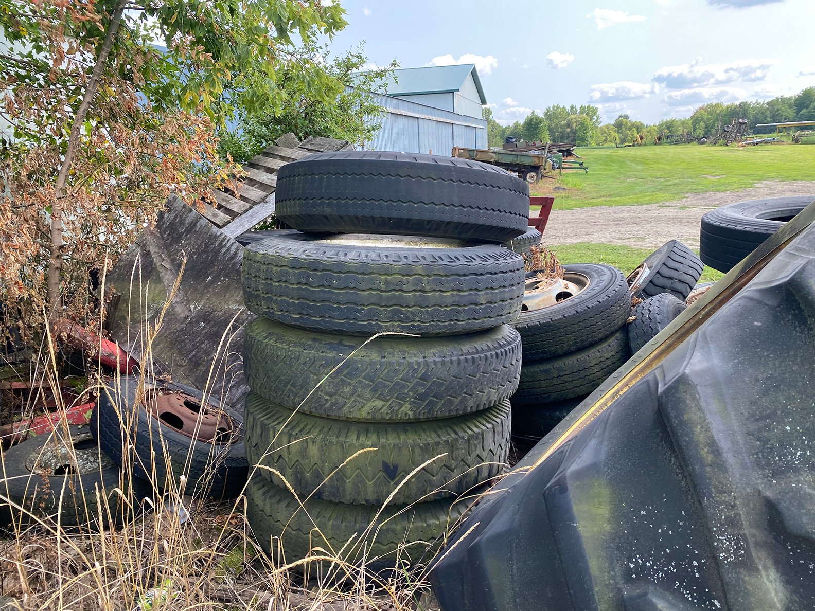 Property photo 83 - ROD BORGERT ESTATE FARM EQUIPMENT AUCTION IN ST. JOSEPH COUNTY, MICHIGAN