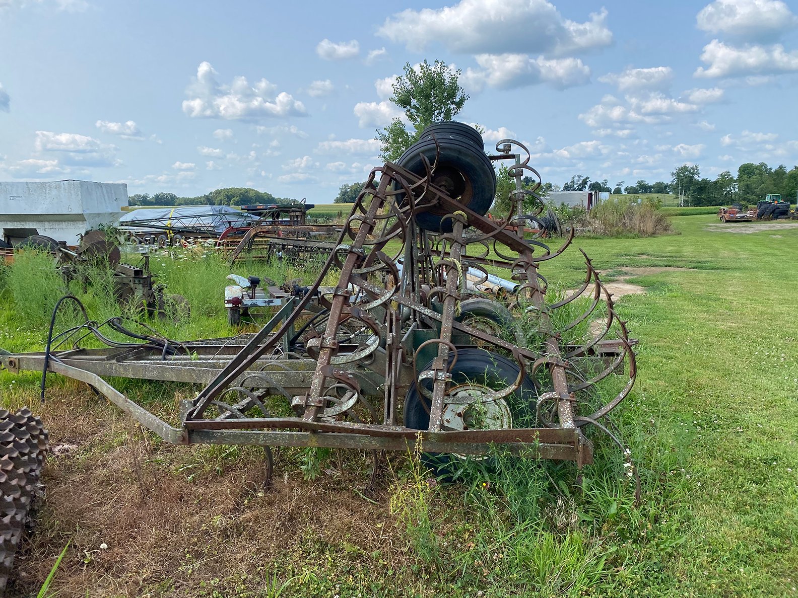 Property photo 91 - ROD BORGERT ESTATE FARM EQUIPMENT AUCTION IN ST. JOSEPH COUNTY, MICHIGAN