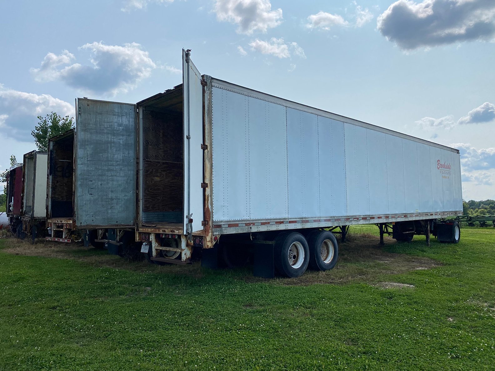 Property photo 8 - ROD BORGERT ESTATE FARM EQUIPMENT AUCTION IN ST. JOSEPH COUNTY, MICHIGAN