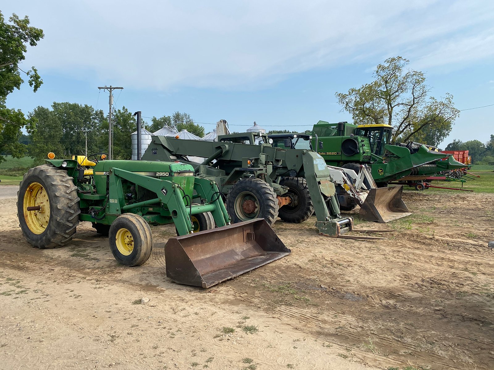 Property photo 157 - ROD BORGERT ESTATE FARM EQUIPMENT AUCTION IN ST. JOSEPH COUNTY, MICHIGAN
