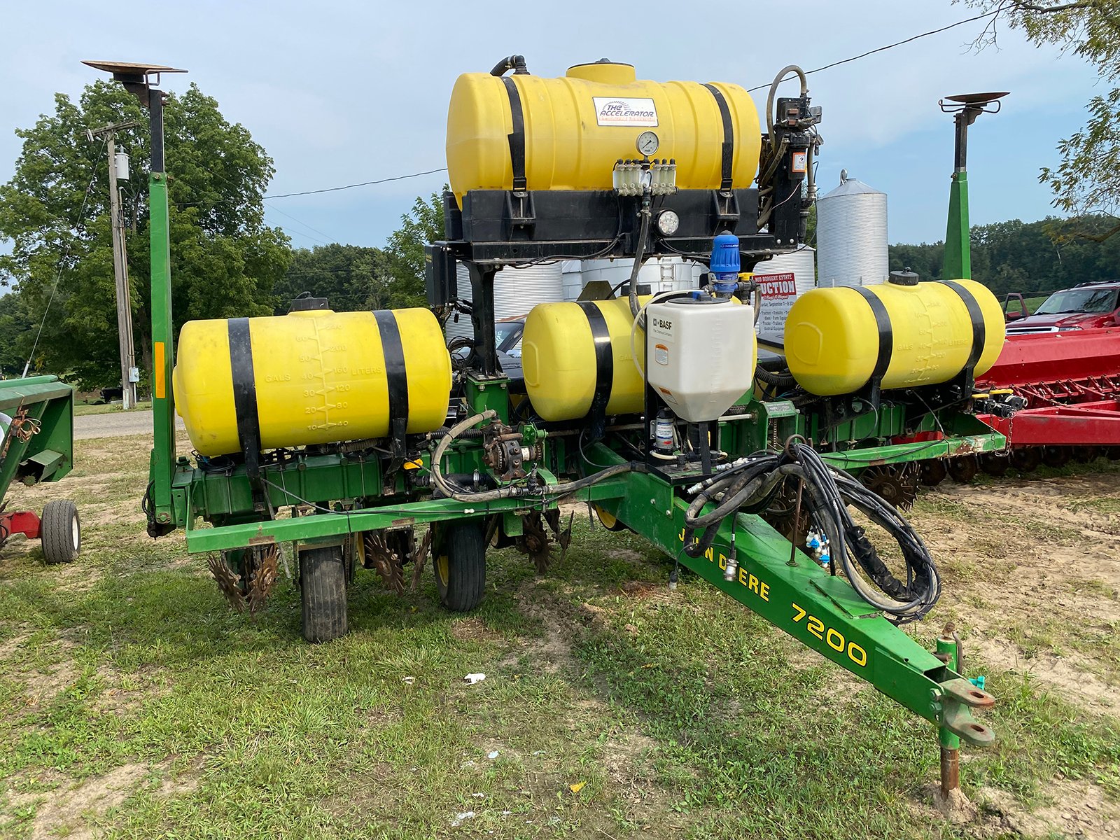 Property photo 164 - ROD BORGERT ESTATE FARM EQUIPMENT AUCTION IN ST. JOSEPH COUNTY, MICHIGAN
