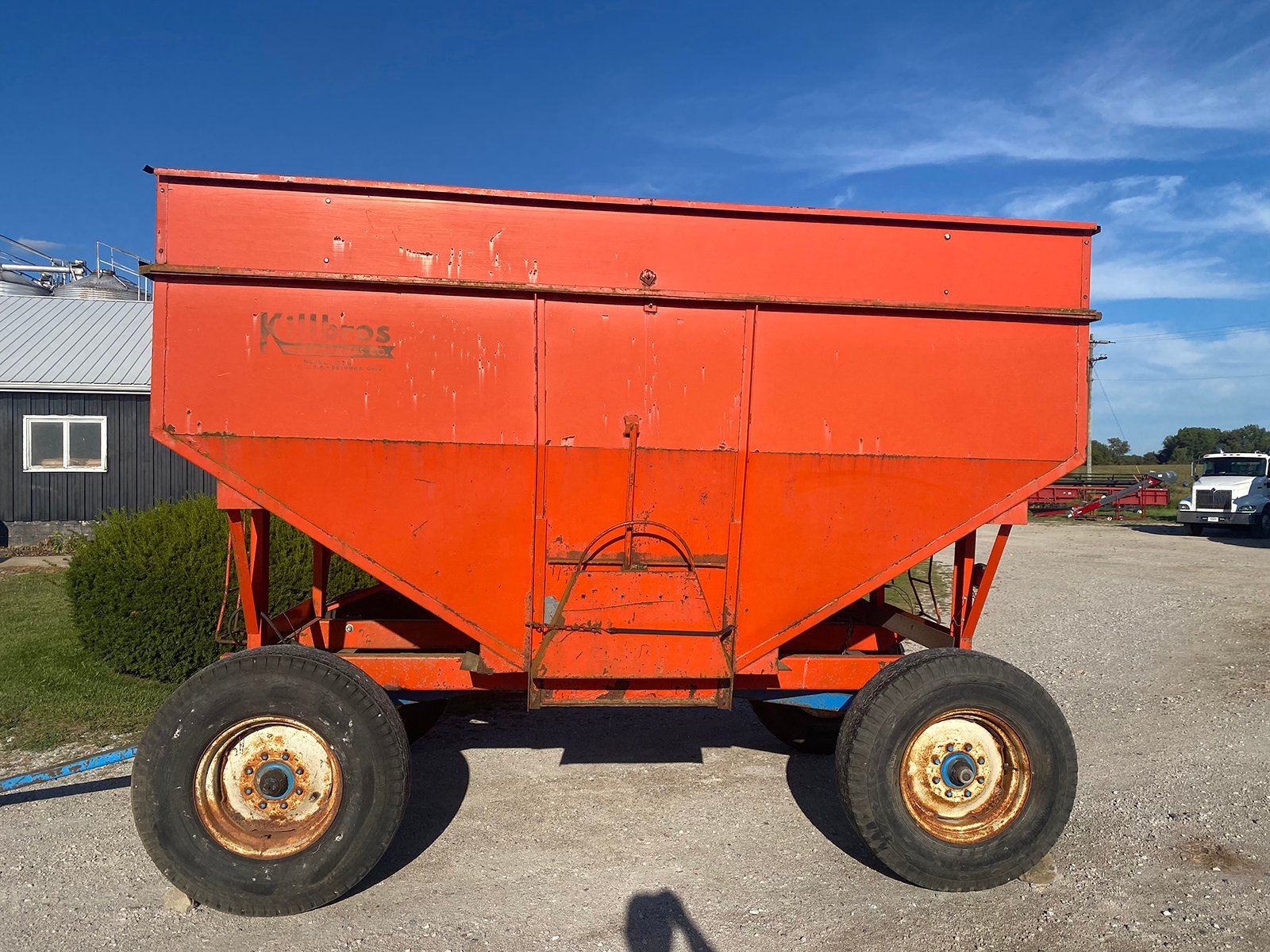 Property photo 6 - OCTOBER VIRTUAL CONSIGNMENT FARM EQUIPMENT AUCTION
