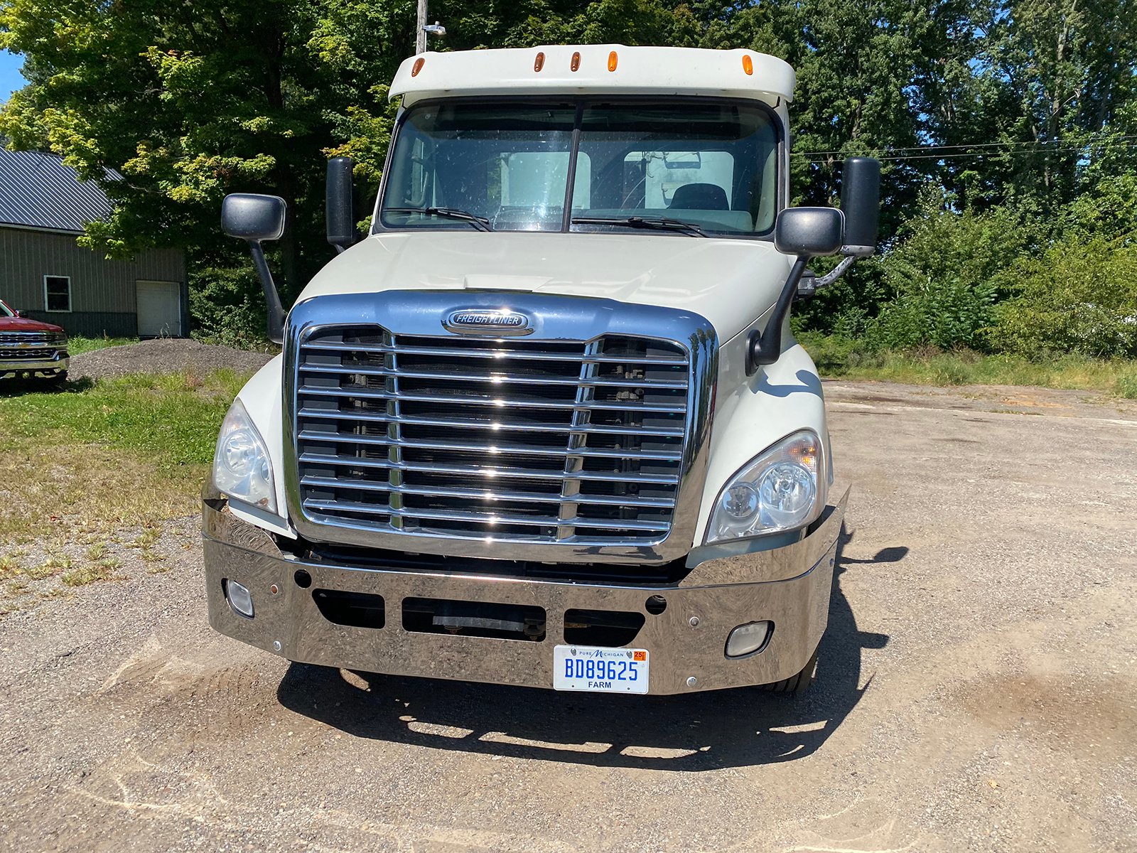 Property photo 37 - OCTOBER VIRTUAL CONSIGNMENT FARM EQUIPMENT AUCTION