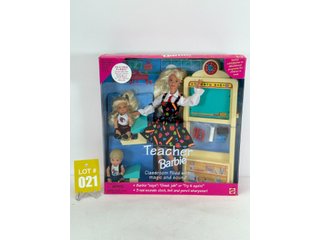 Property photo 65 - Barbies, Fenton, Personal Property & Collectibles Auction TIMED ONLINE ONLY IN ALLEN COUNTY, INDIANA