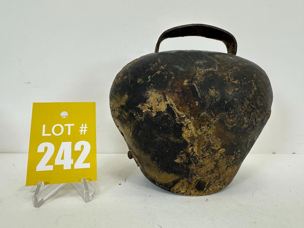 Property photo 18 - Barbies, Fenton, Personal Property & Collectibles Auction TIMED ONLINE ONLY IN ALLEN COUNTY, INDIANA