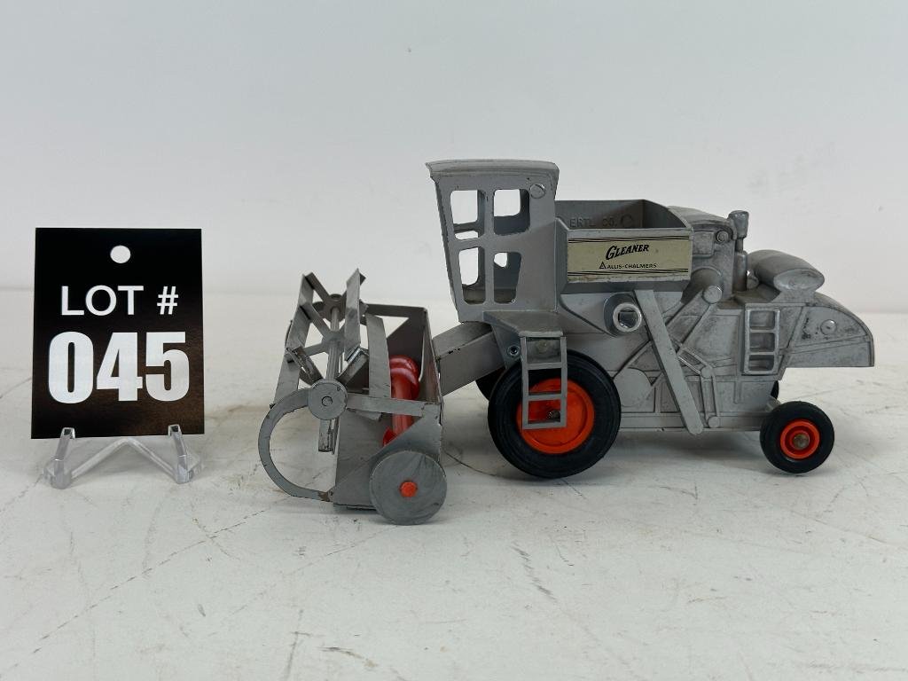 Property photo 32 - Vintage Toys & Collectibles #4 TIMED ONLINE ONLY PERSONAL PROPERTY AUCTION IN ALLEN COUNTY, INDIANA