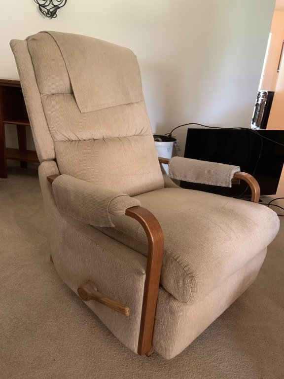 Property photo 105 - TIMED ONLINE ONLY PERSONAL PROPERTY AUCTION IN ADAMS COUNTY, INDIANA