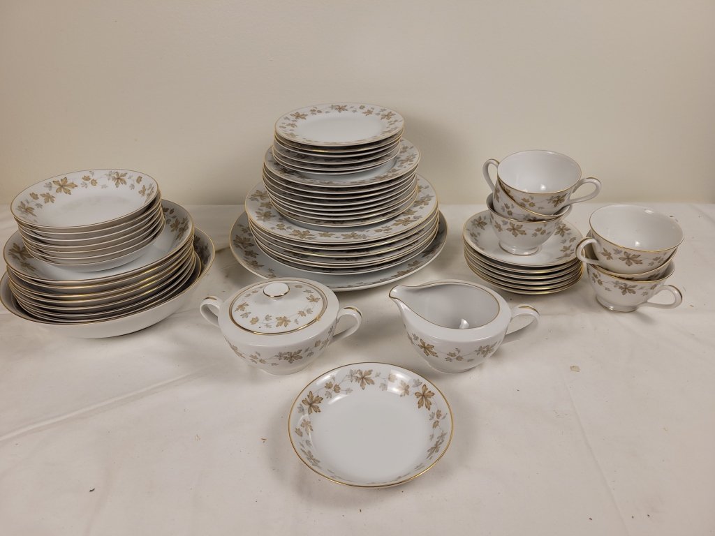 Property photo 136 - TIMED ONLINE ONLY PERSONAL PROPERTY AUCTION IN ADAMS COUNTY, INDIANA