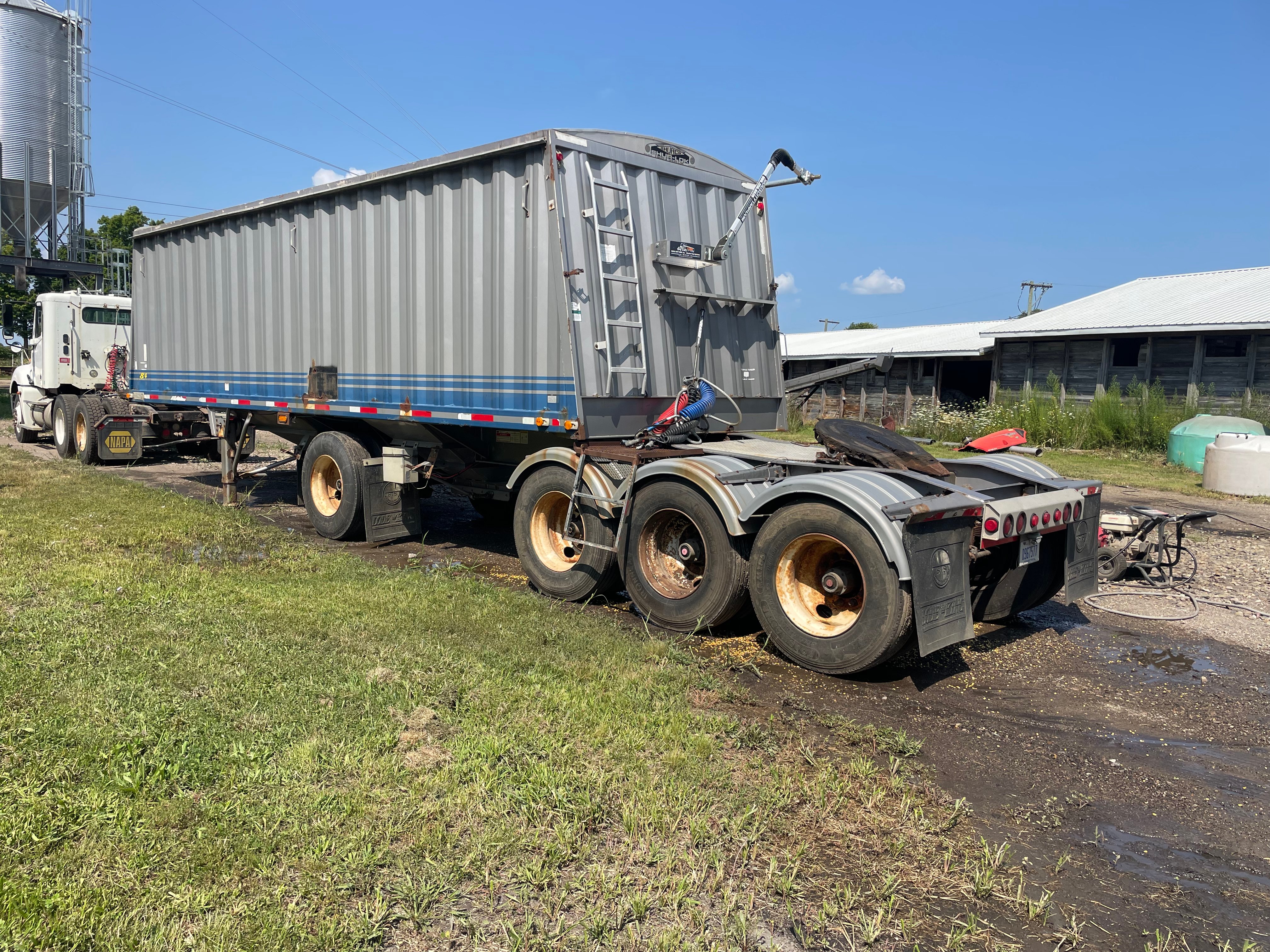 Property photo 84 - FARM EQUIPMENT AUCTION IN BRANCH COUNTY, MICHIGAN