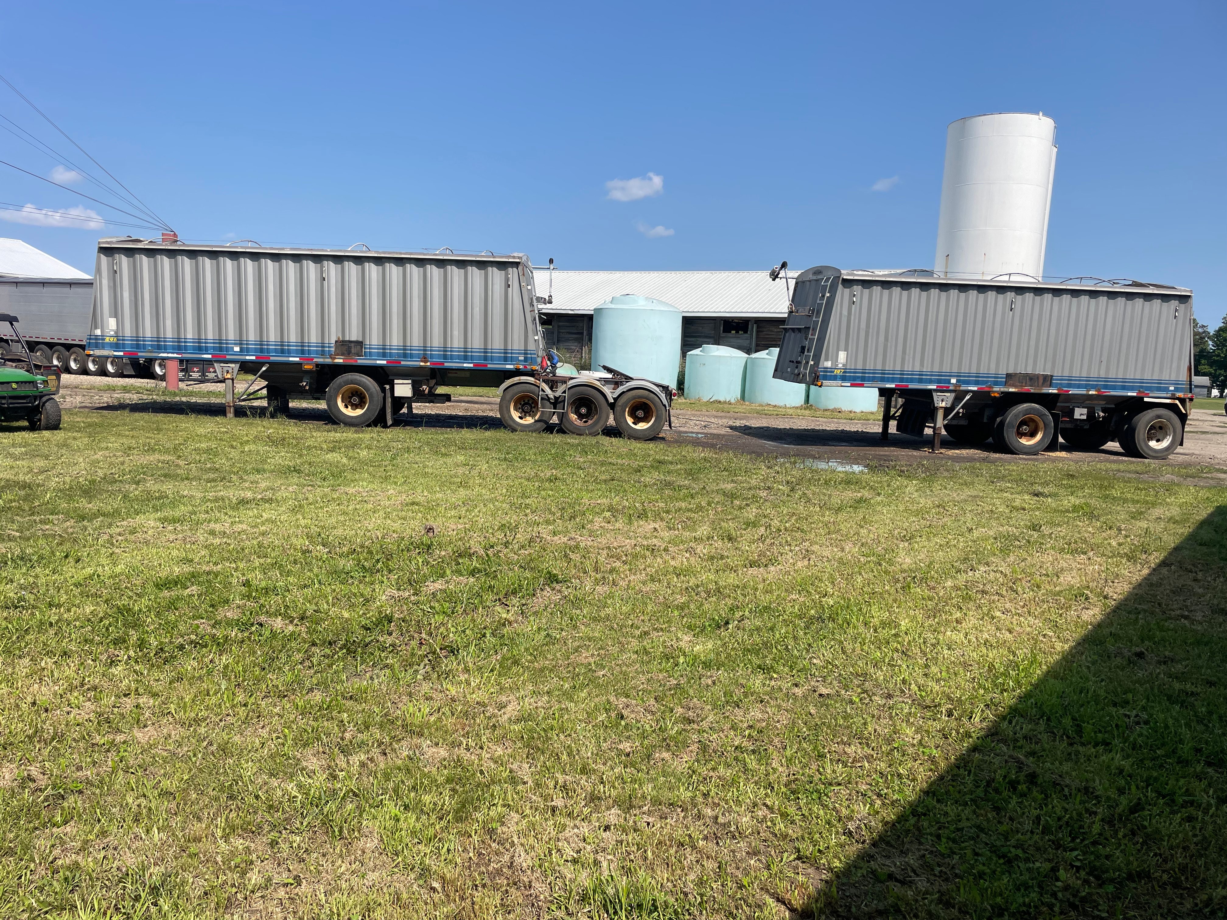 Property photo 82 - FARM EQUIPMENT AUCTION IN BRANCH COUNTY, MICHIGAN