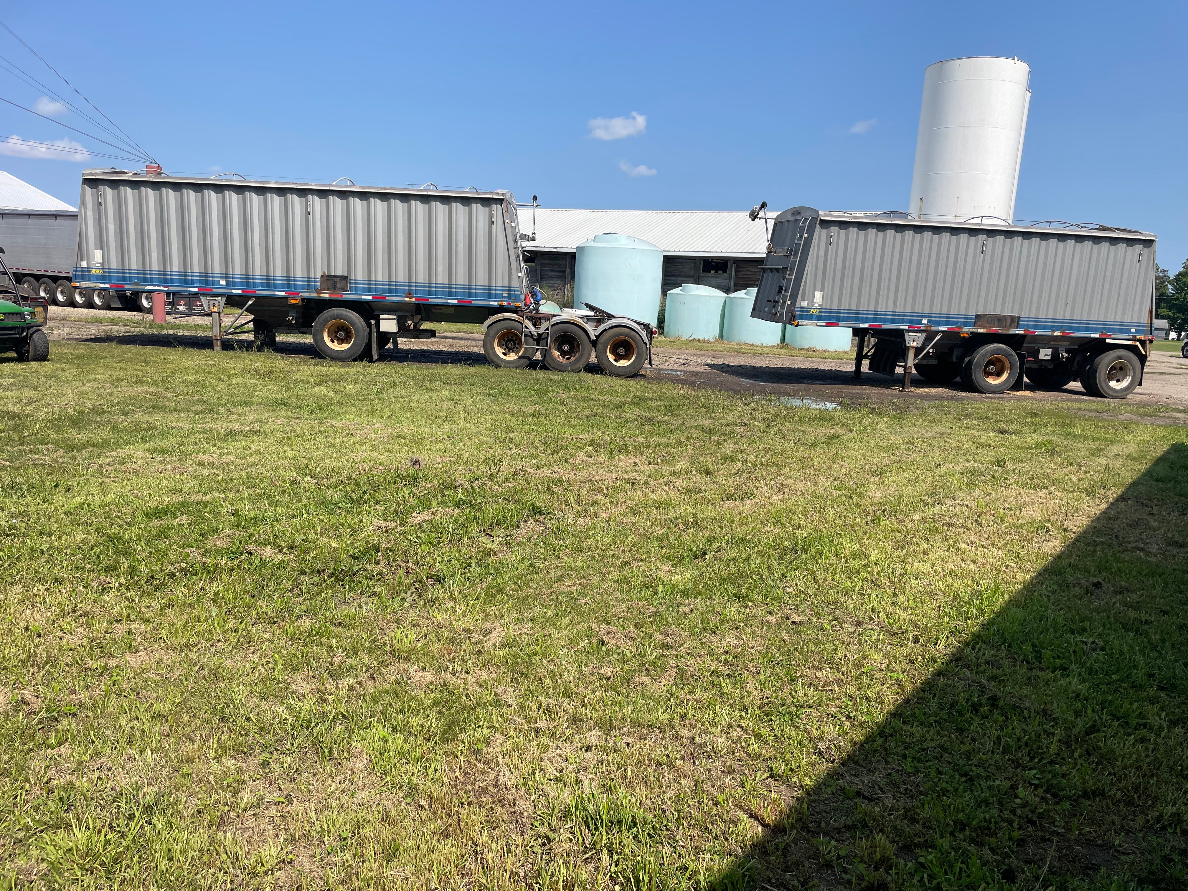 Property photo 81 - FARM EQUIPMENT AUCTION IN BRANCH COUNTY, MICHIGAN