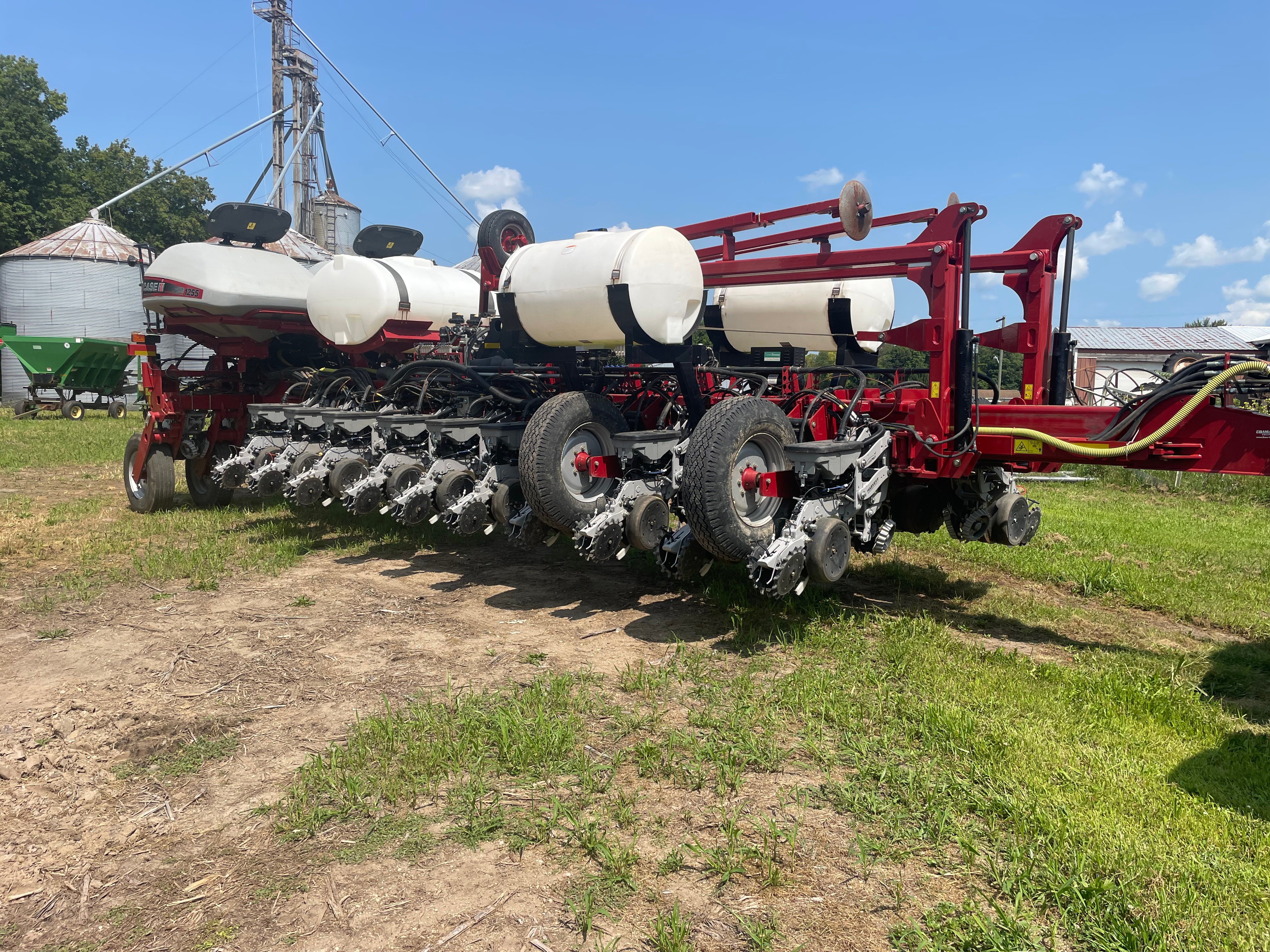 Property photo 75 - FARM EQUIPMENT AUCTION IN BRANCH COUNTY, MICHIGAN
