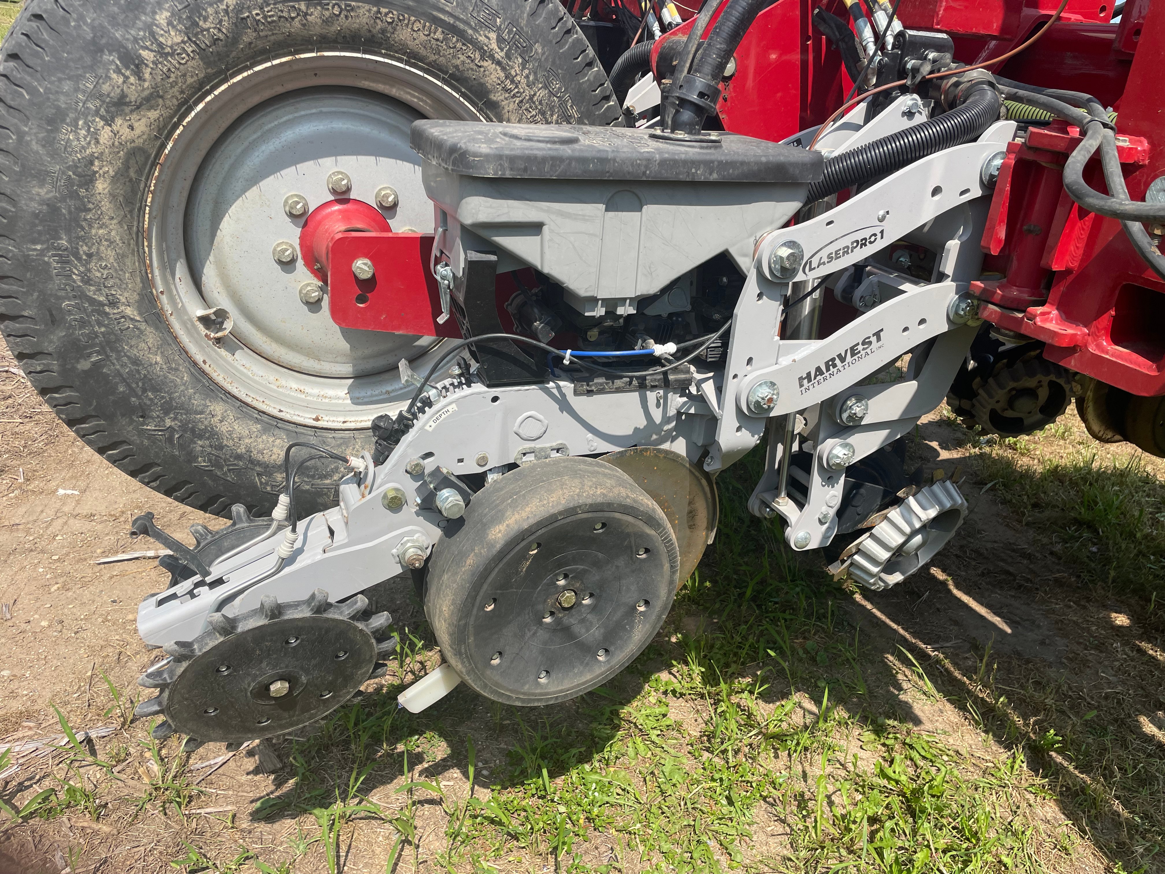 Property photo 72 - FARM EQUIPMENT AUCTION IN BRANCH COUNTY, MICHIGAN