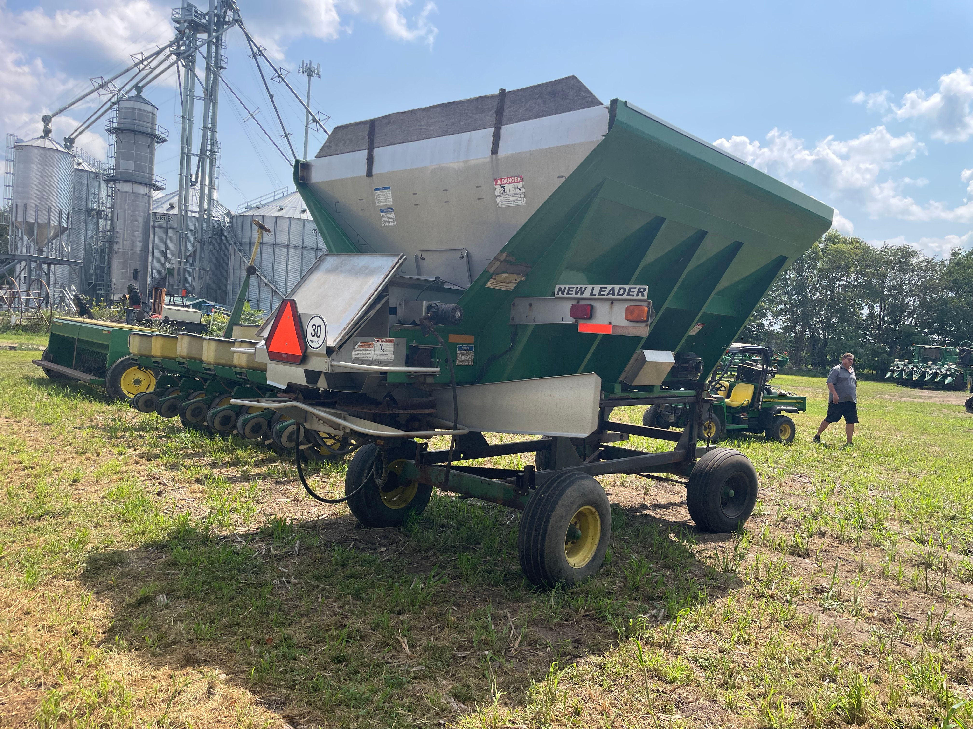 Property photo 20 - FARM EQUIPMENT AUCTION IN BRANCH COUNTY, MICHIGAN