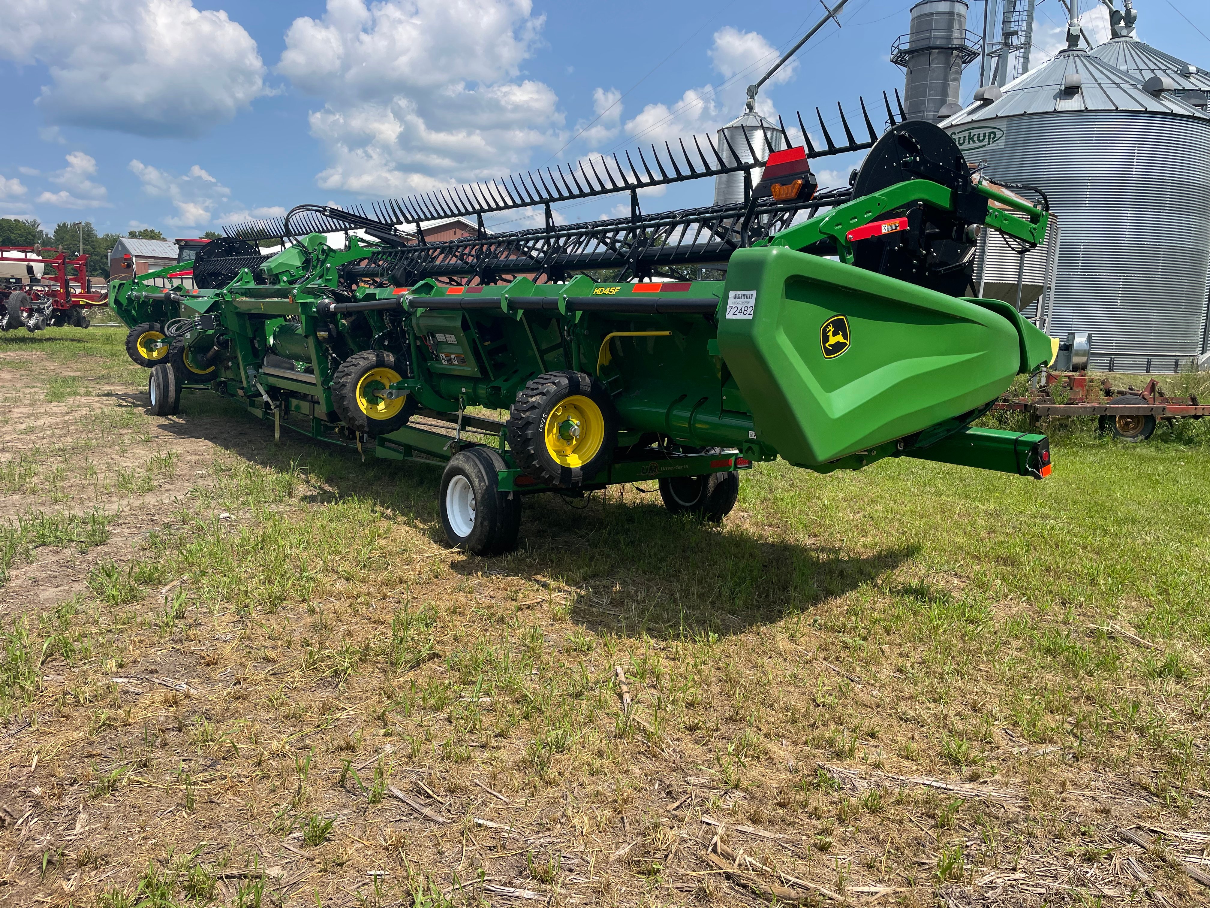 Property photo 16 - FARM EQUIPMENT AUCTION IN BRANCH COUNTY, MICHIGAN