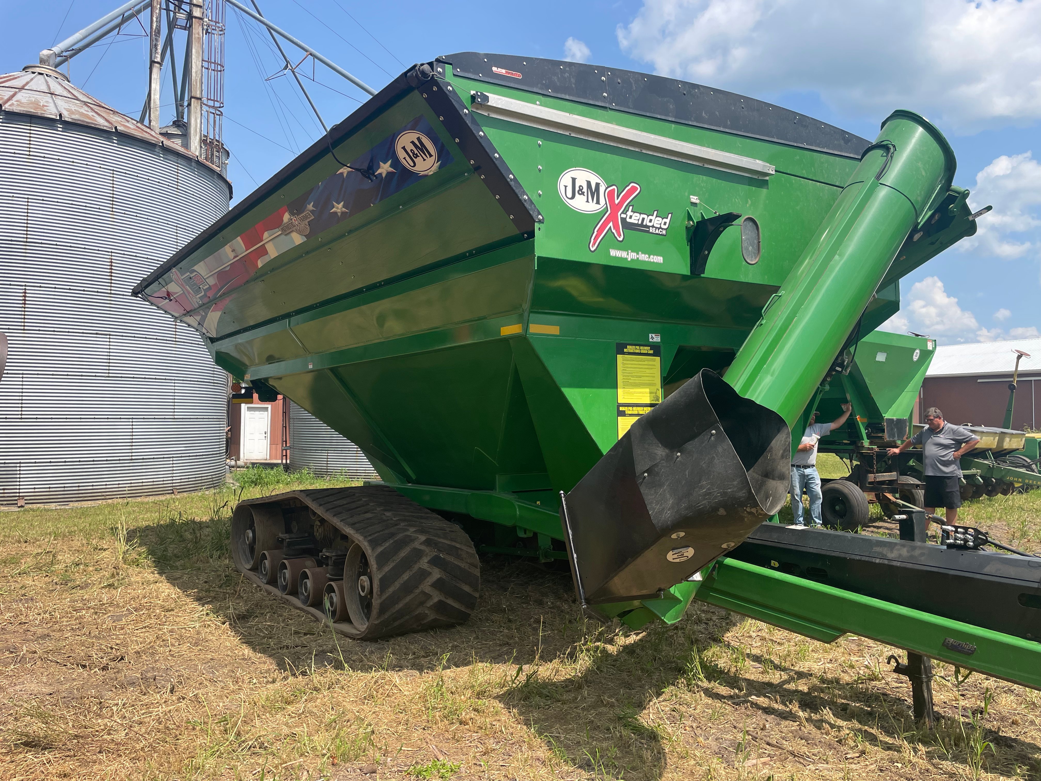 Property photo 6 - FARM EQUIPMENT AUCTION IN BRANCH COUNTY, MICHIGAN
