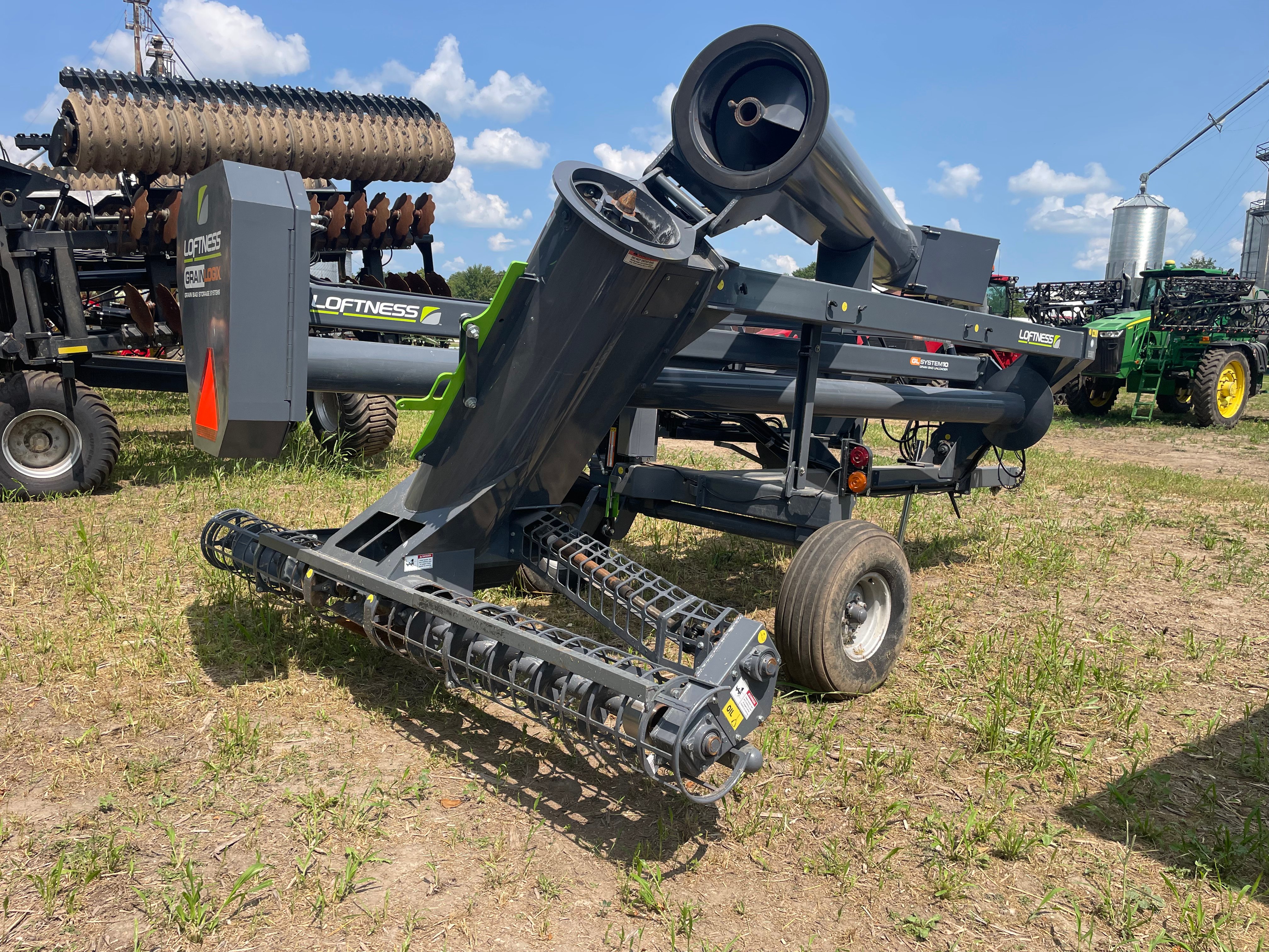 Property photo 34 - FARM EQUIPMENT AUCTION IN BRANCH COUNTY, MICHIGAN
