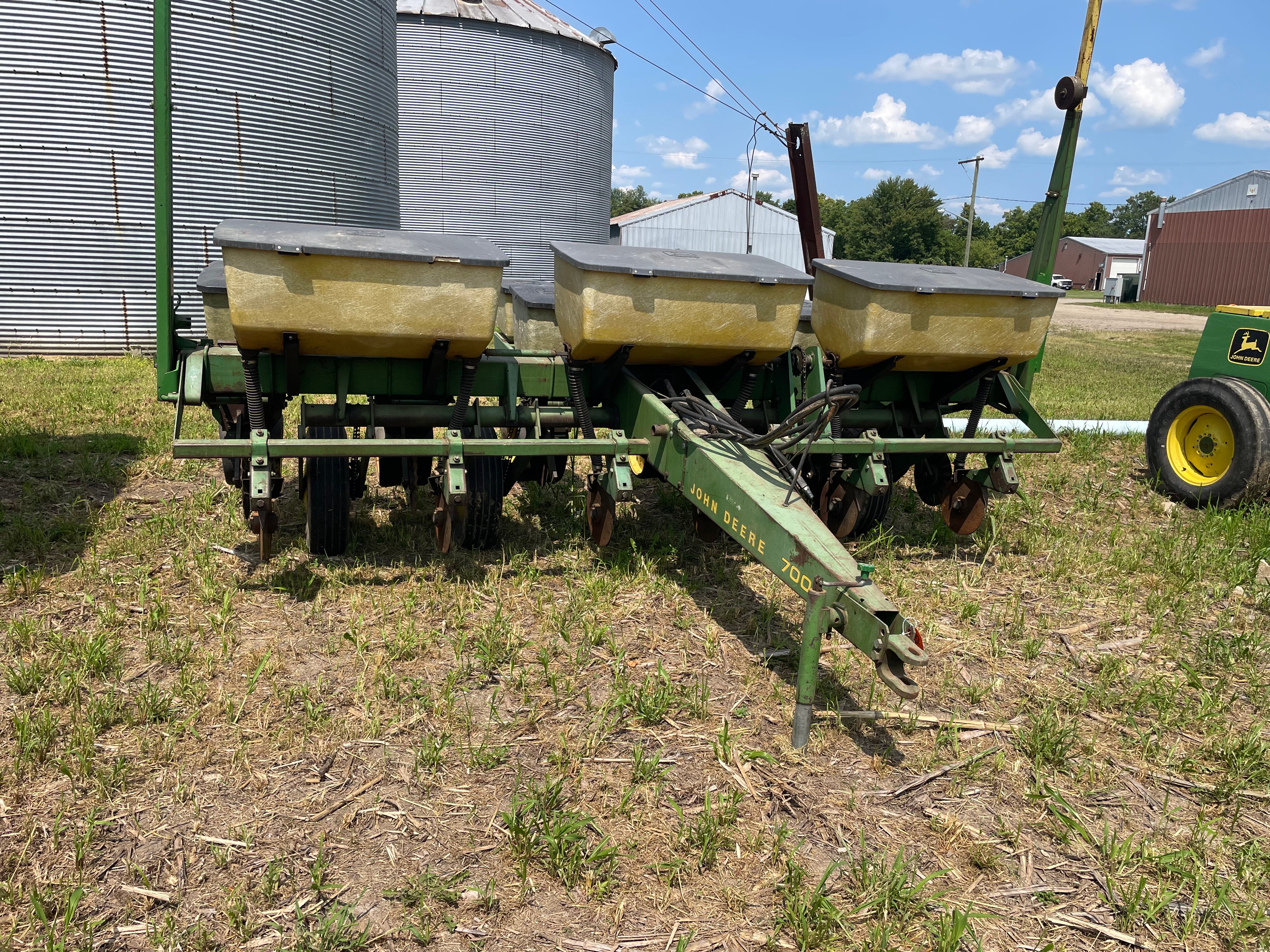 Property photo 30 - FARM EQUIPMENT AUCTION IN BRANCH COUNTY, MICHIGAN