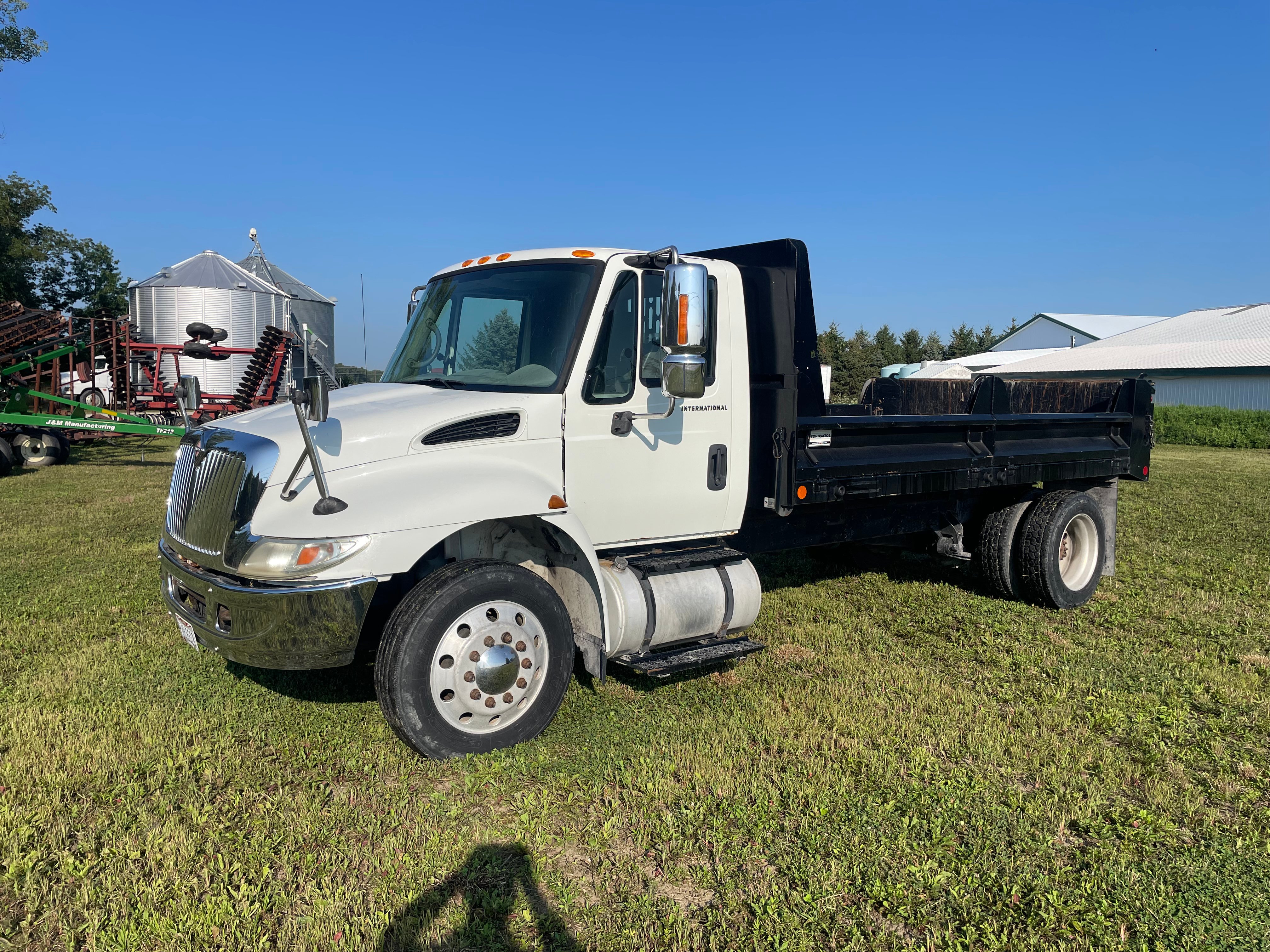 Property photo 12 - FARM EQUIPMENT AUCTION IN WOOD COUNTY, OHIO